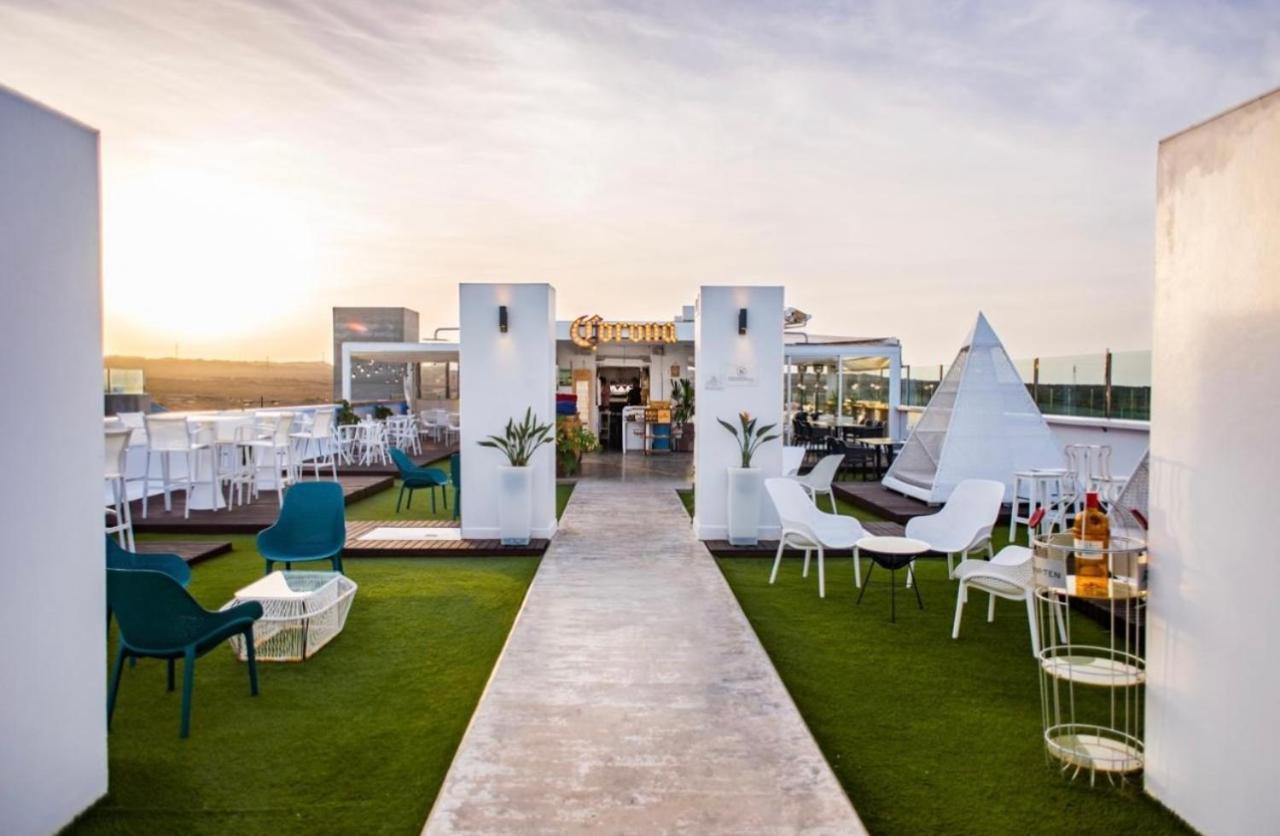 Bristol Sunset Beach Private Apartment Corralejo Exterior foto